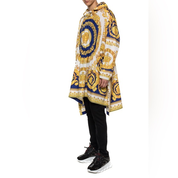 Versace Barocco Rainjacket ⚜️ - Picture 2 of 6